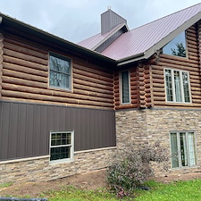 Everlast-Advanced-Composite-Board-Batten-Siding-and-Versetta-Accent-Stone-in-Junction-City-WI 8