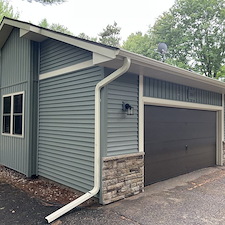 Mastic-Siding-Versetta-Stone-Thermo-Tech-Windows-More-Installed-in-Plover-WI 0